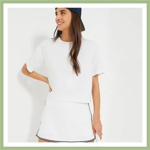 Tuckernuck Sport White Short Sleeve Cropped Ryan Boyfriend Tee (XS)